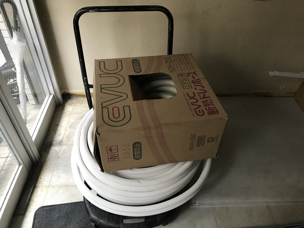 日立製業務用天井埋め込みエアコン新設工事 台東区 業務用エアコン交換 取り付けはお任せ エアコン総本舗