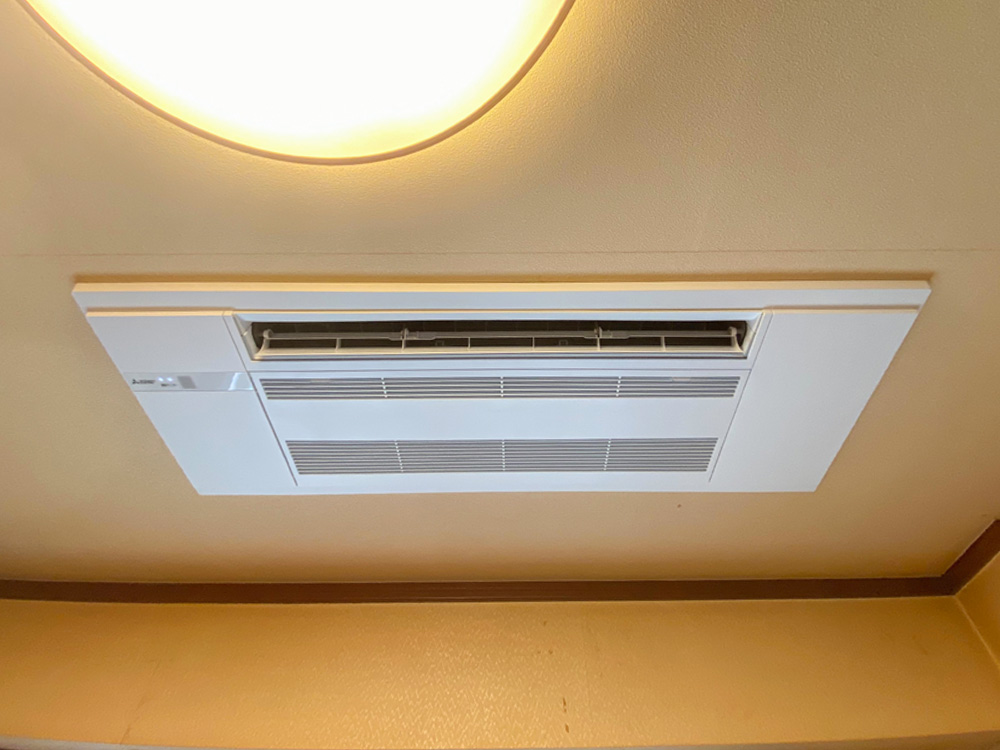 三菱電機製家庭用天井埋め込みエアコン入替え工事｜豊島区 | 業務用 