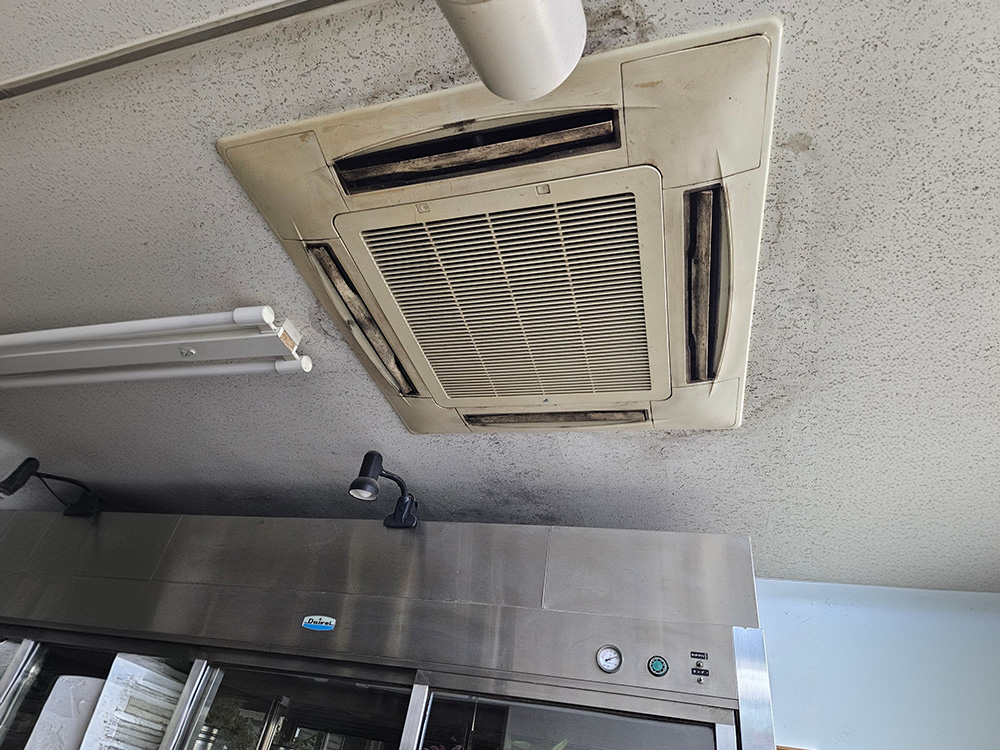 日立製業務用天井埋込エアコン入替え工事｜川崎市 | 業務用エアコン 