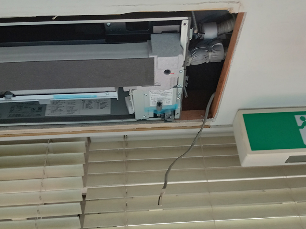 室内機C側既設連絡線（2芯）