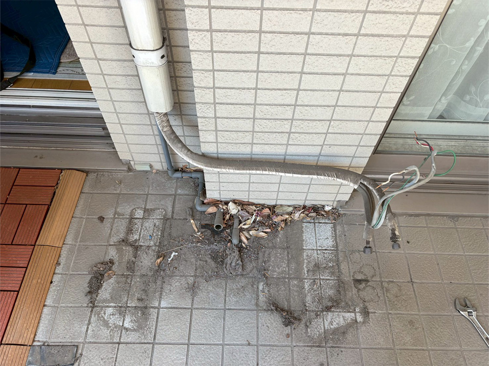 既存室外機撤去