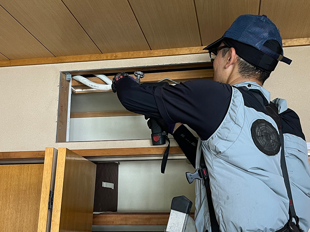 室内機B側既設配管是正
