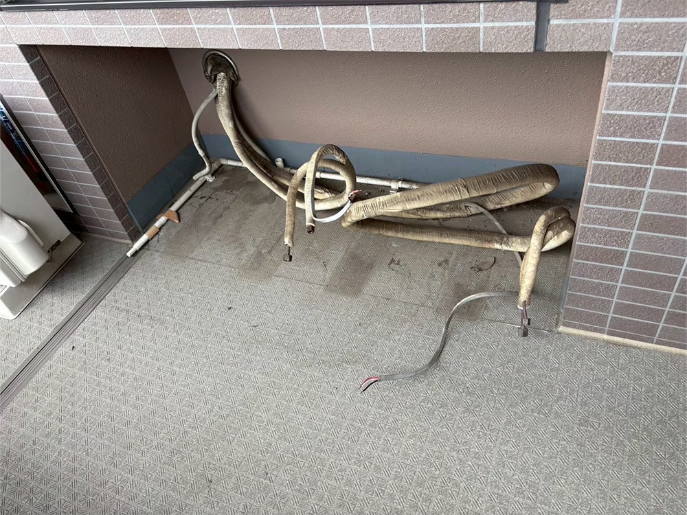 既存室外機撤去