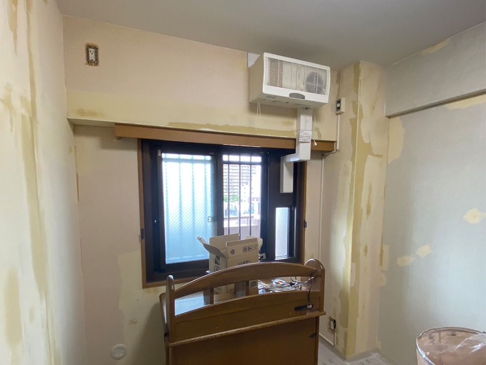 クロス張替え②