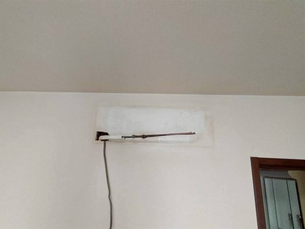 既存室内機E撤去