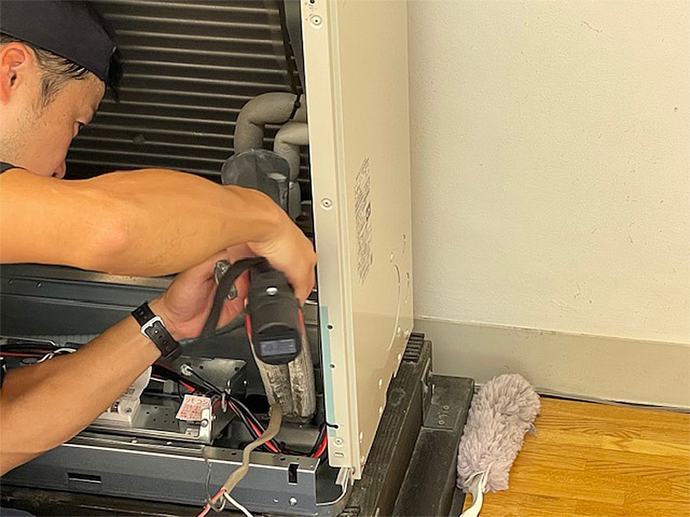 室内機側配管是正