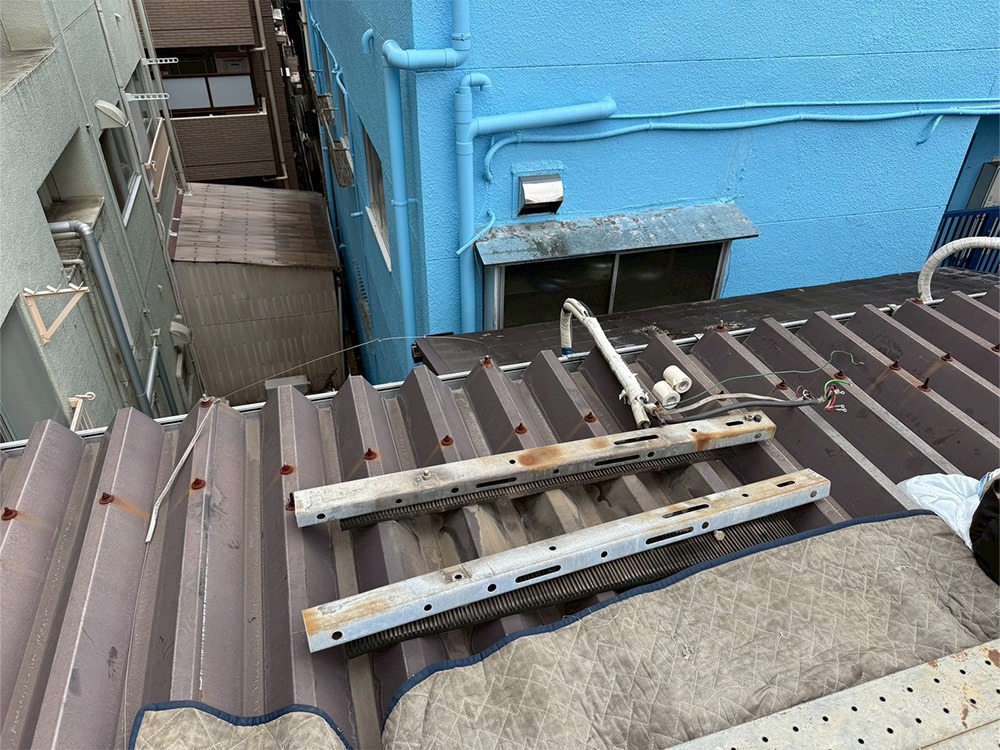 既存室外機撤去