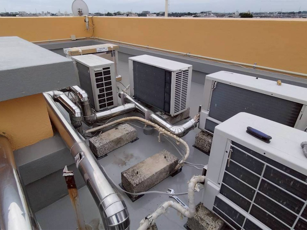 既存室外機撤去