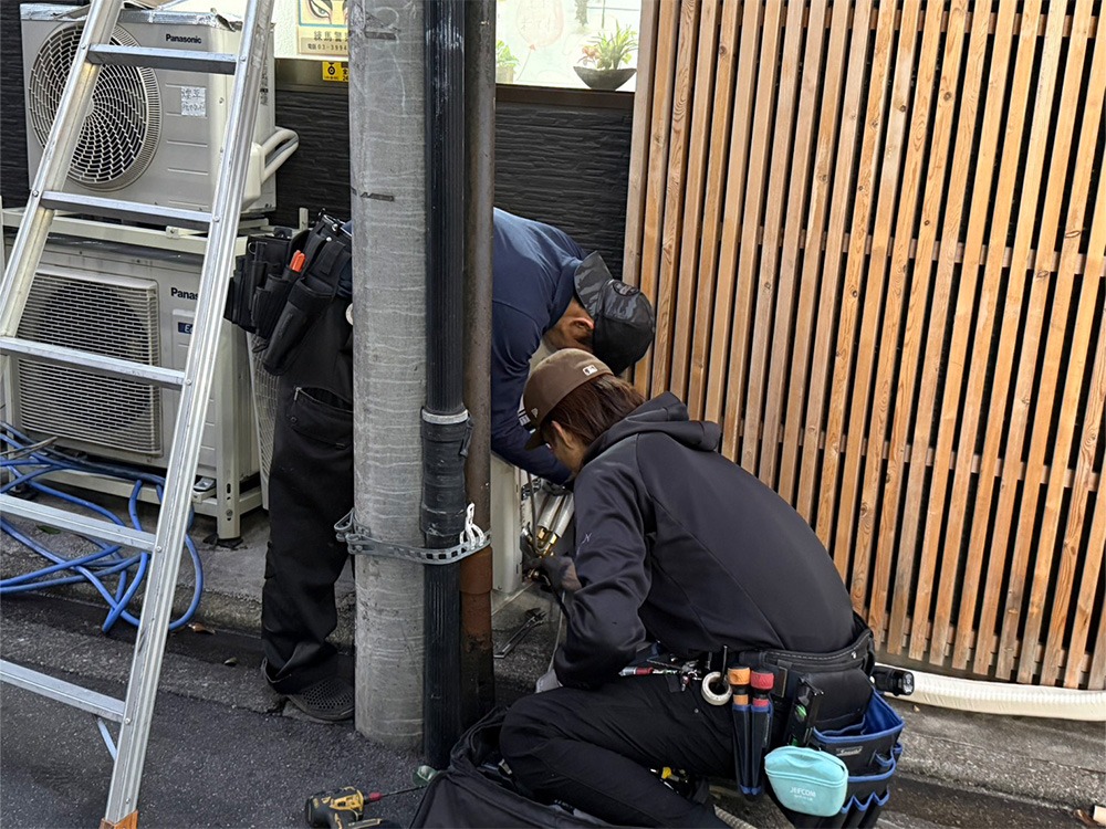 室外機側配管接続