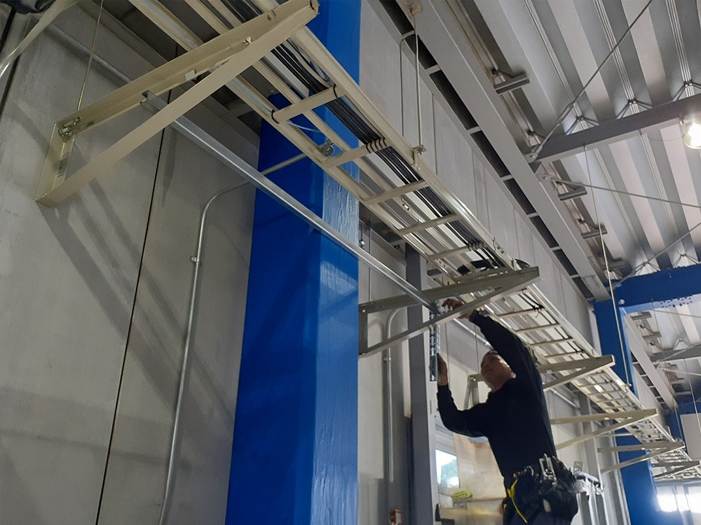 室内機架台設置②