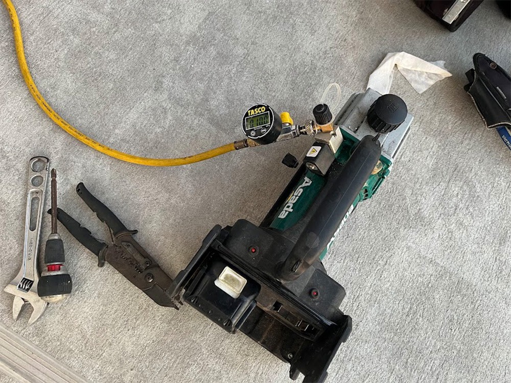 新規室外機AB真空引き