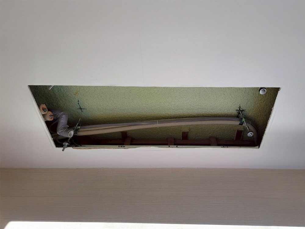 既存室内機撤去