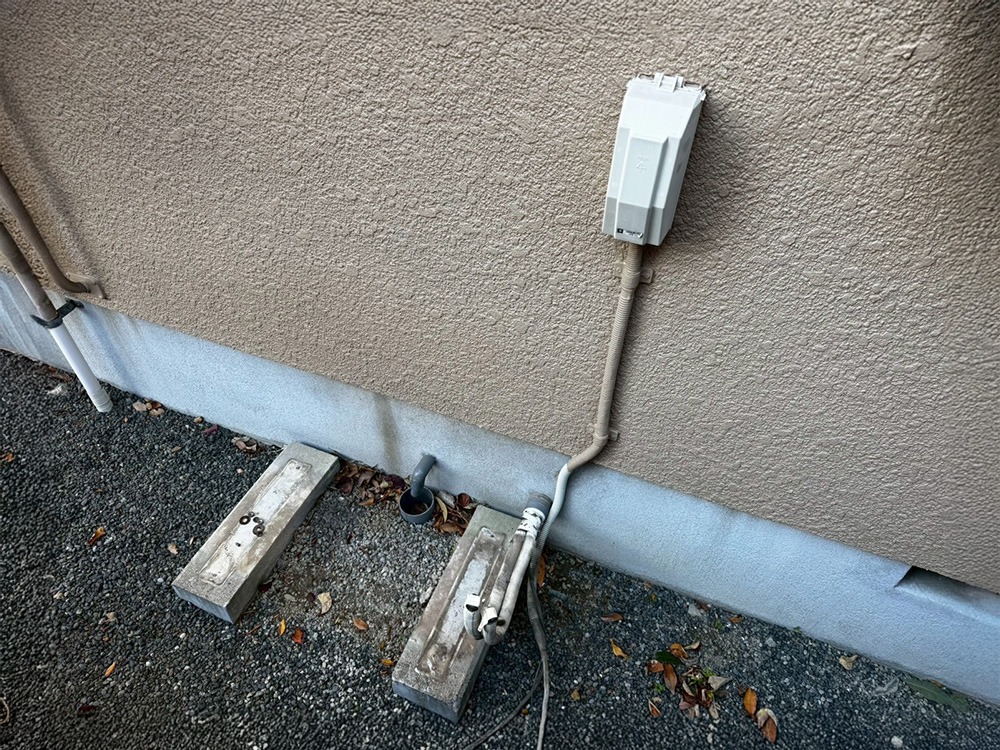 既存室外機撤去