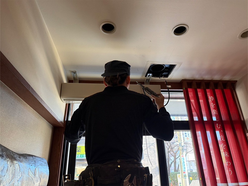 エアーカーテン設置②