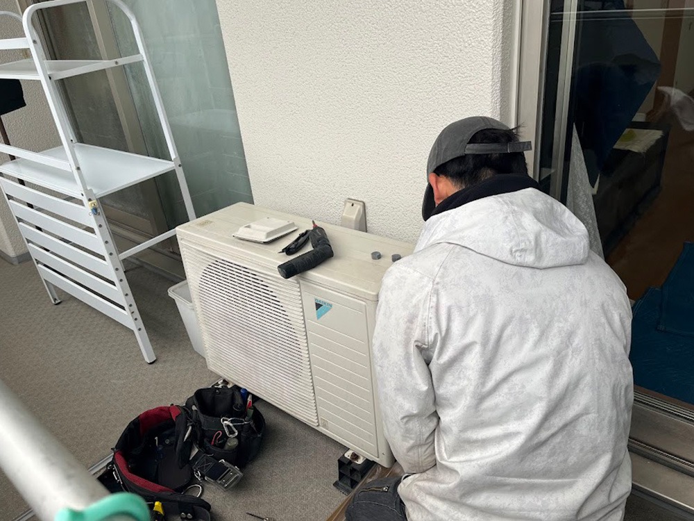 既存室外機撤去①