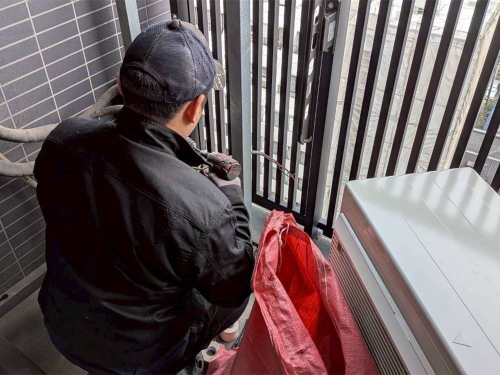 室外機側既設配管是正