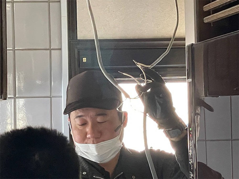 電源・信号線圧着