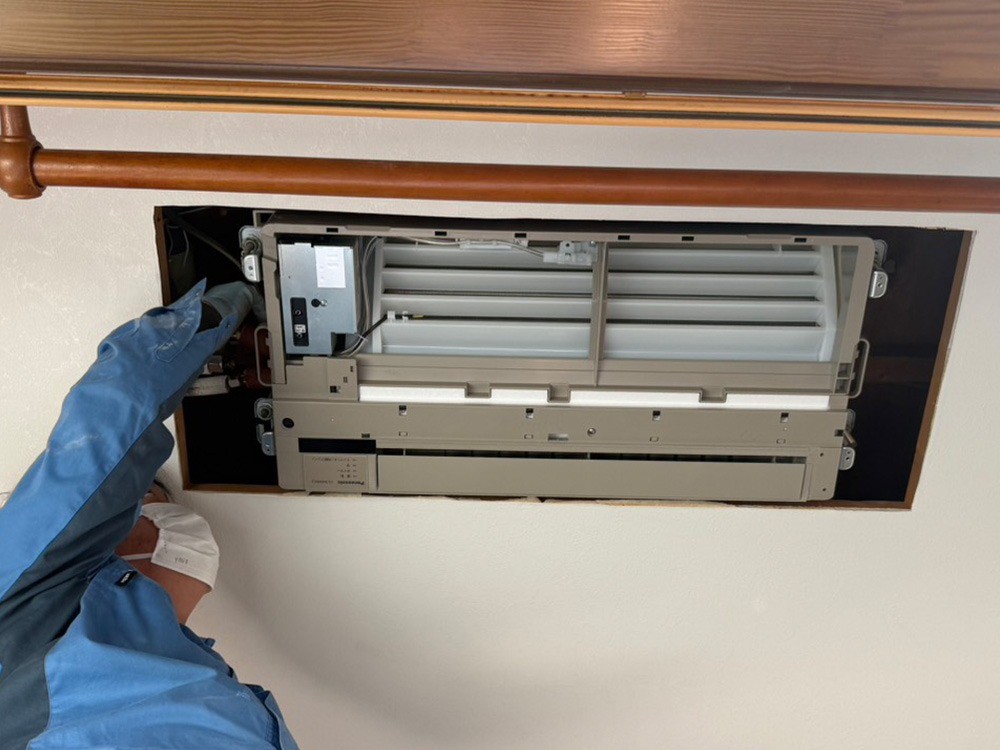 室内機側配管類接続①