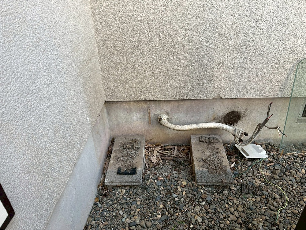 既存室外機撤去