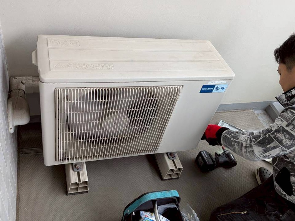 既存室外機C撤去①