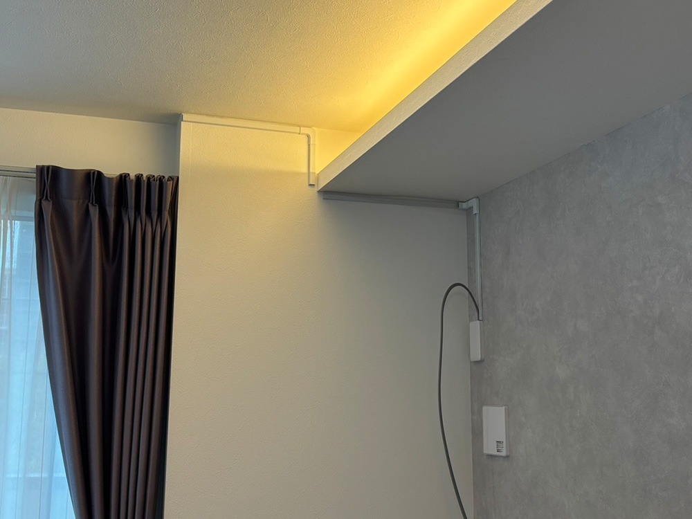 2F連絡線モール設置③