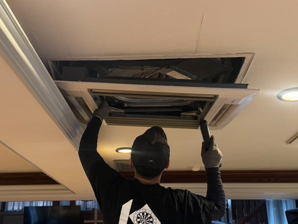 既存室内機D撤去①