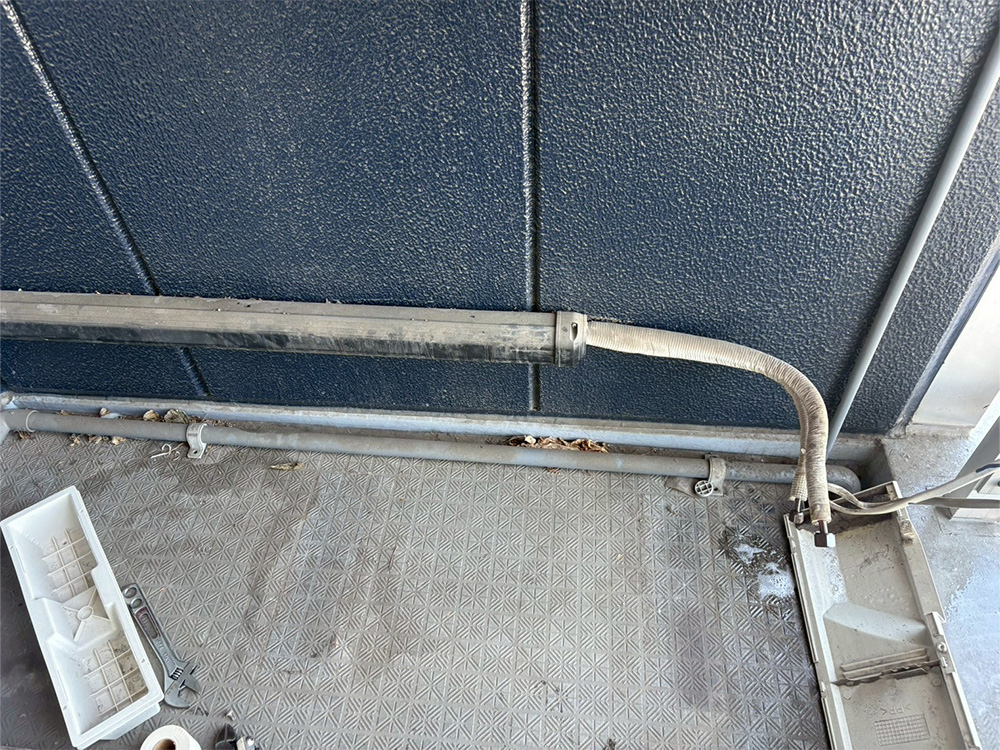 既存室外機撤去