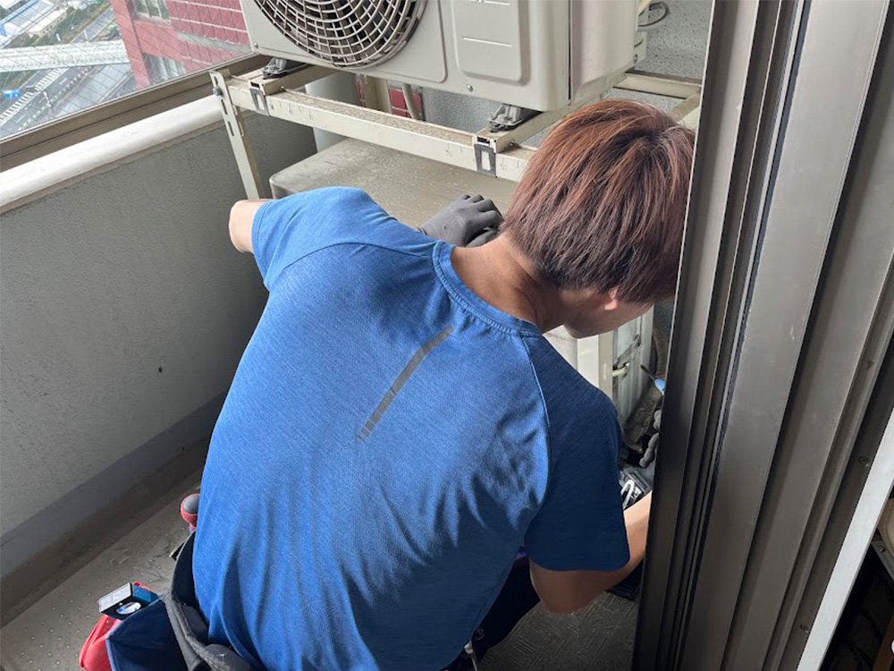 既存室外機撤去①