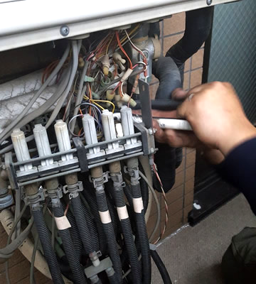TESエアコンの入替え工事